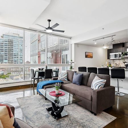 Upscale 2Br Condo - King Bed - Stunning Views Calgary Exterior photo